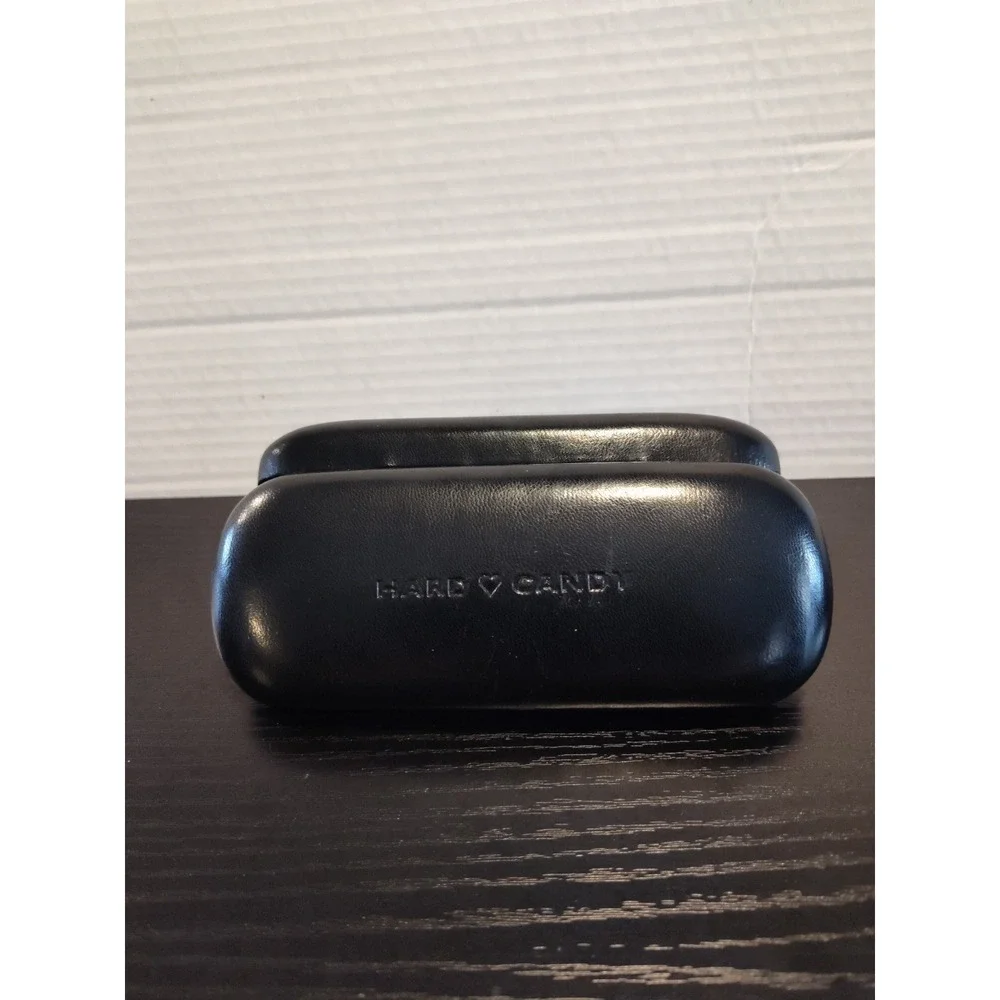 Hard Candy Pink Lining Black Hard Shell Glass Case Spring Close‎